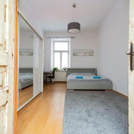 Apartment - Old Town - Cyrulicza Люблін Екстер'єр фото